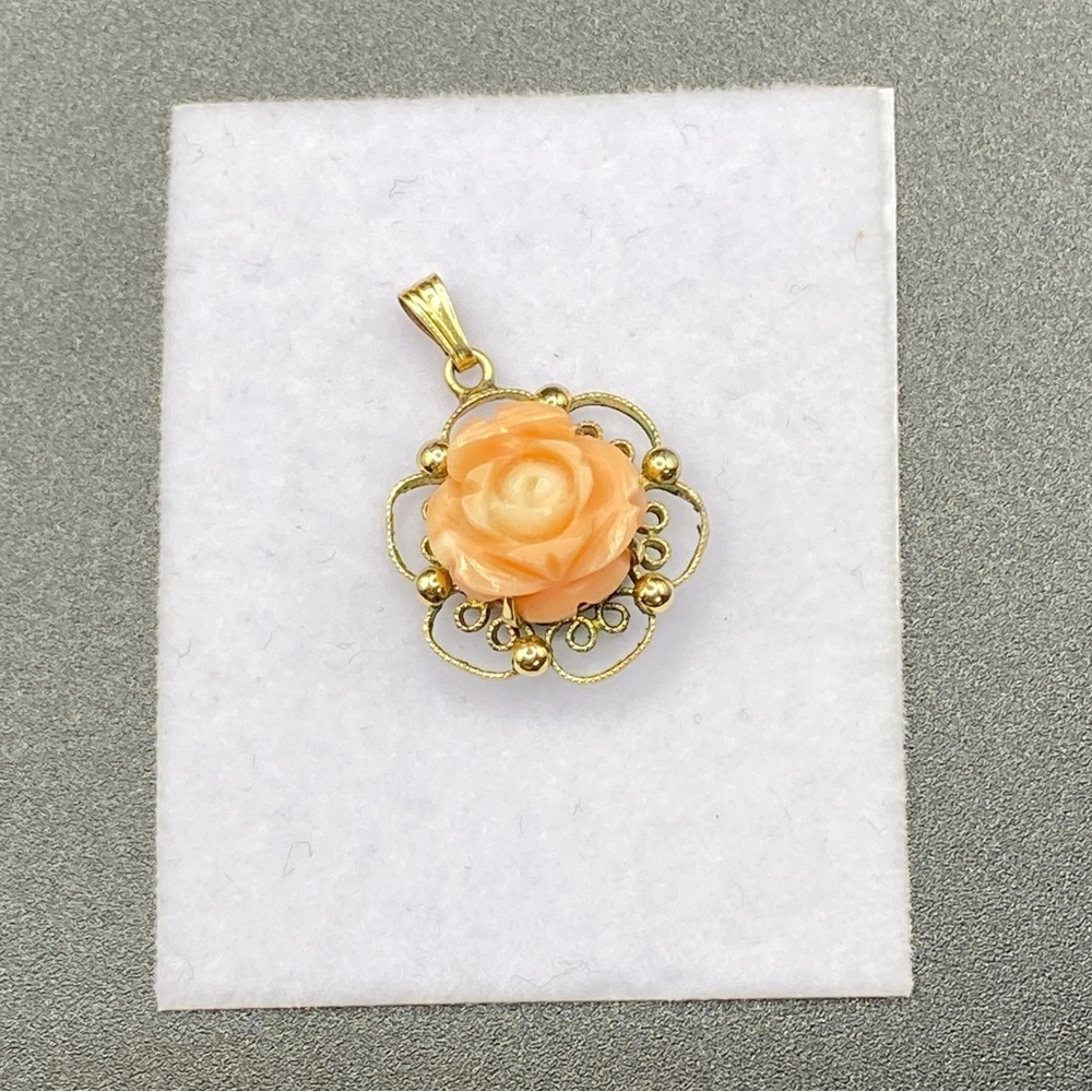 Vintage SORRENTO Floral Coral Rose Gold Filagree Necklace 1/20 12k GF Pendant